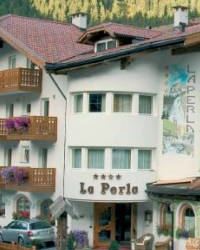 hotel la perla