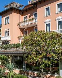 Hotel Regina Adelaide sul Lago di Garda