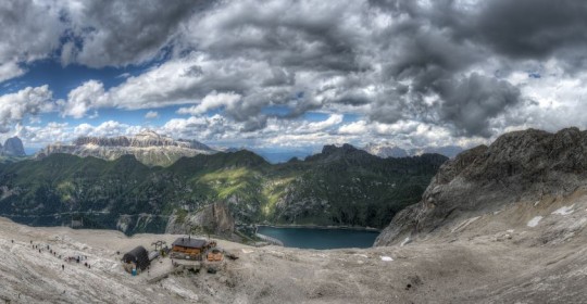 Le vacanze a Canazei in estate ed inverno